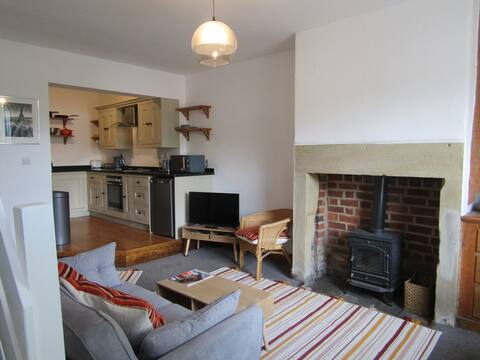 Top performing Airbnb: Cosy terrace house in Hebden Bridge - Superb views in Hebden Royd