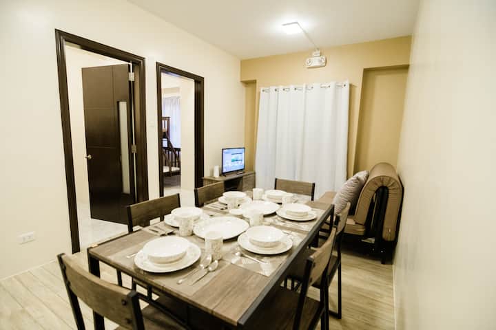 2 Bedroom Condo Unit Within Cbd - 碧瑤市