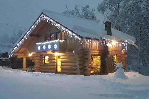 Log house, Petrosani, near Parâng mountains