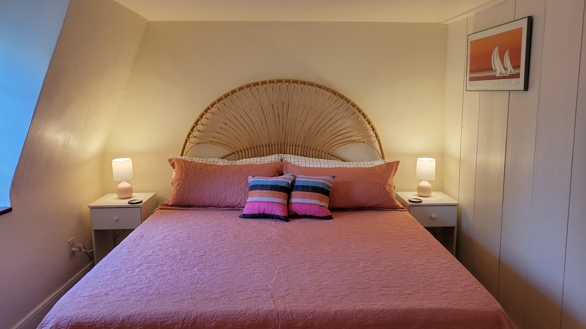 King size master bed.