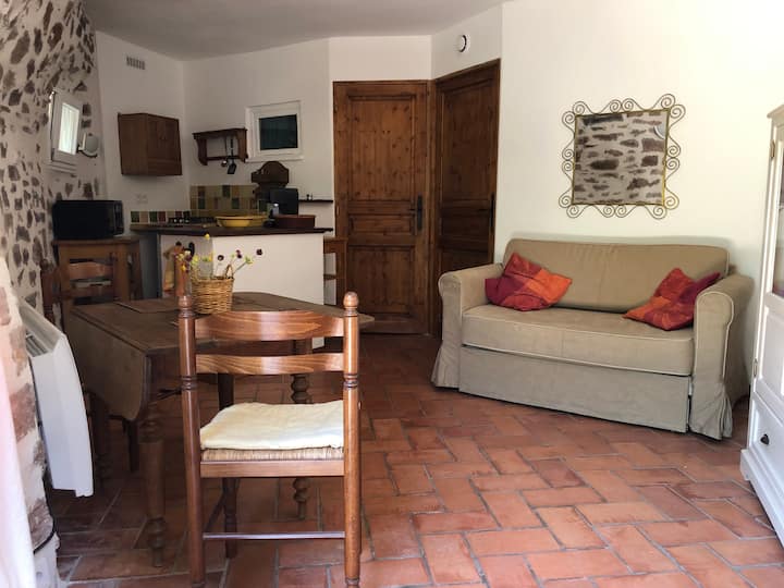Joli Studio 2 Pers, 1*, Jardin, 5mn Lac Salagou - Lac du Salagou
