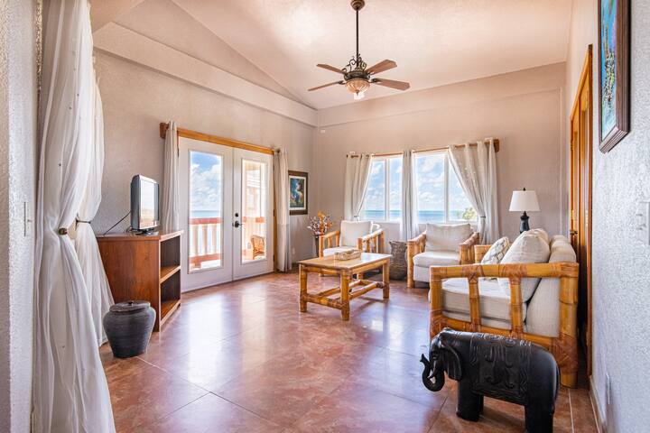 Lighthouse Beach Villa Oceano #4 gallery image 4