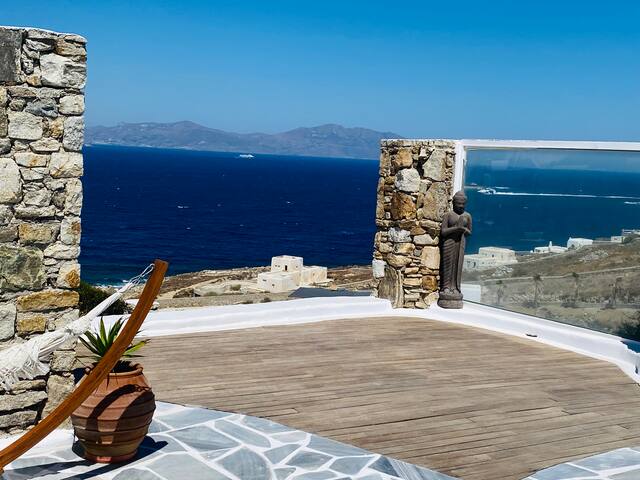 LUXURY MYKONOS SUNSET VILLA gallery image 2
