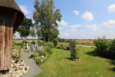 Fairytale accommodation surrounded by nature, Moorhof