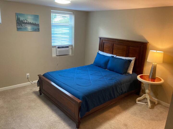 საძინებელი 1