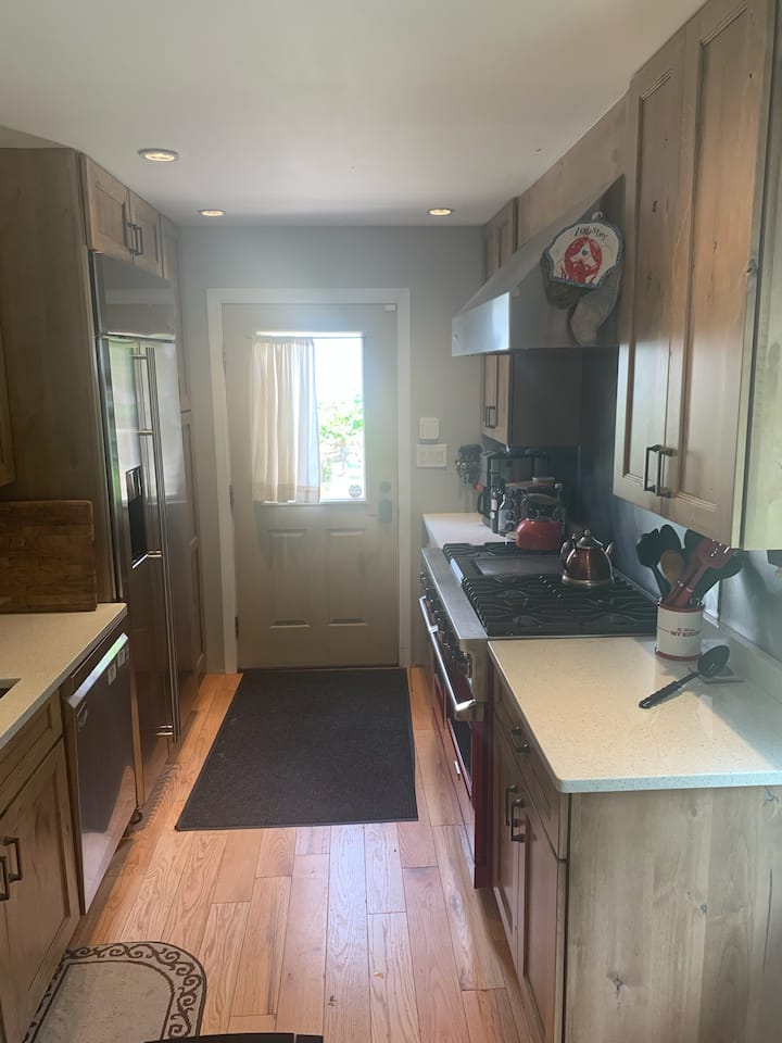 Top 12 Airbnb Vacation Rentals In Bronxville, New York Updated 2024 Trip101