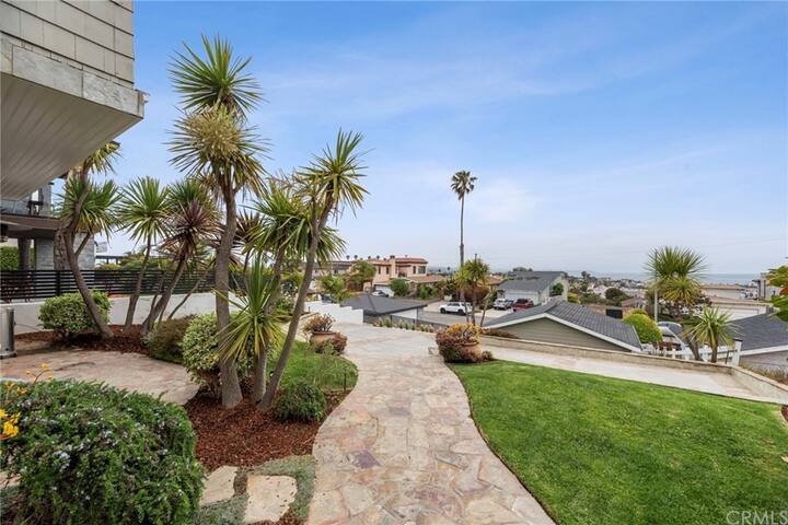 Magnificent Ocean View Beach House gallery image 5