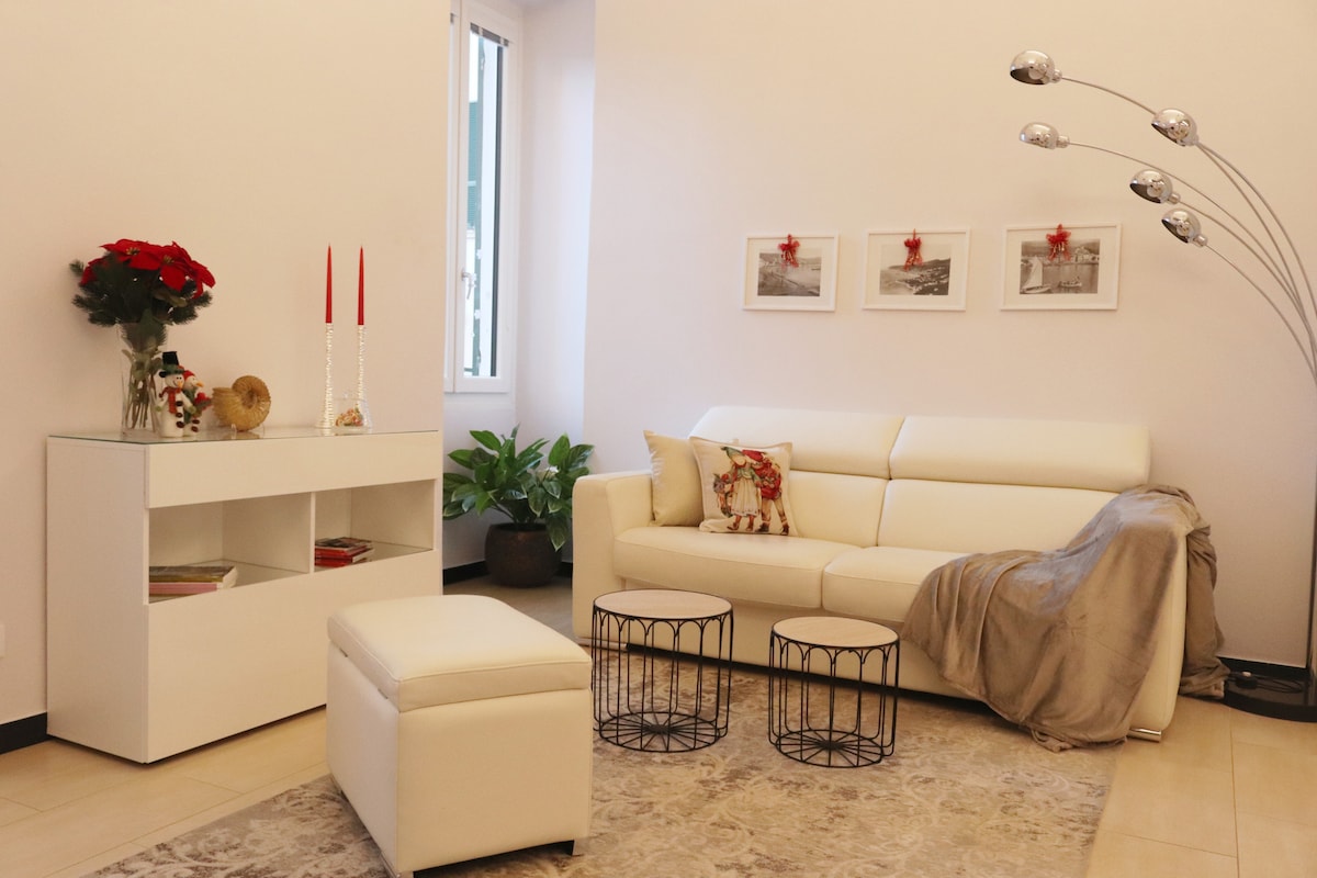 Popular Airbnb listing: kaDevi Sanremo-private garage, bicycles in Sanremo