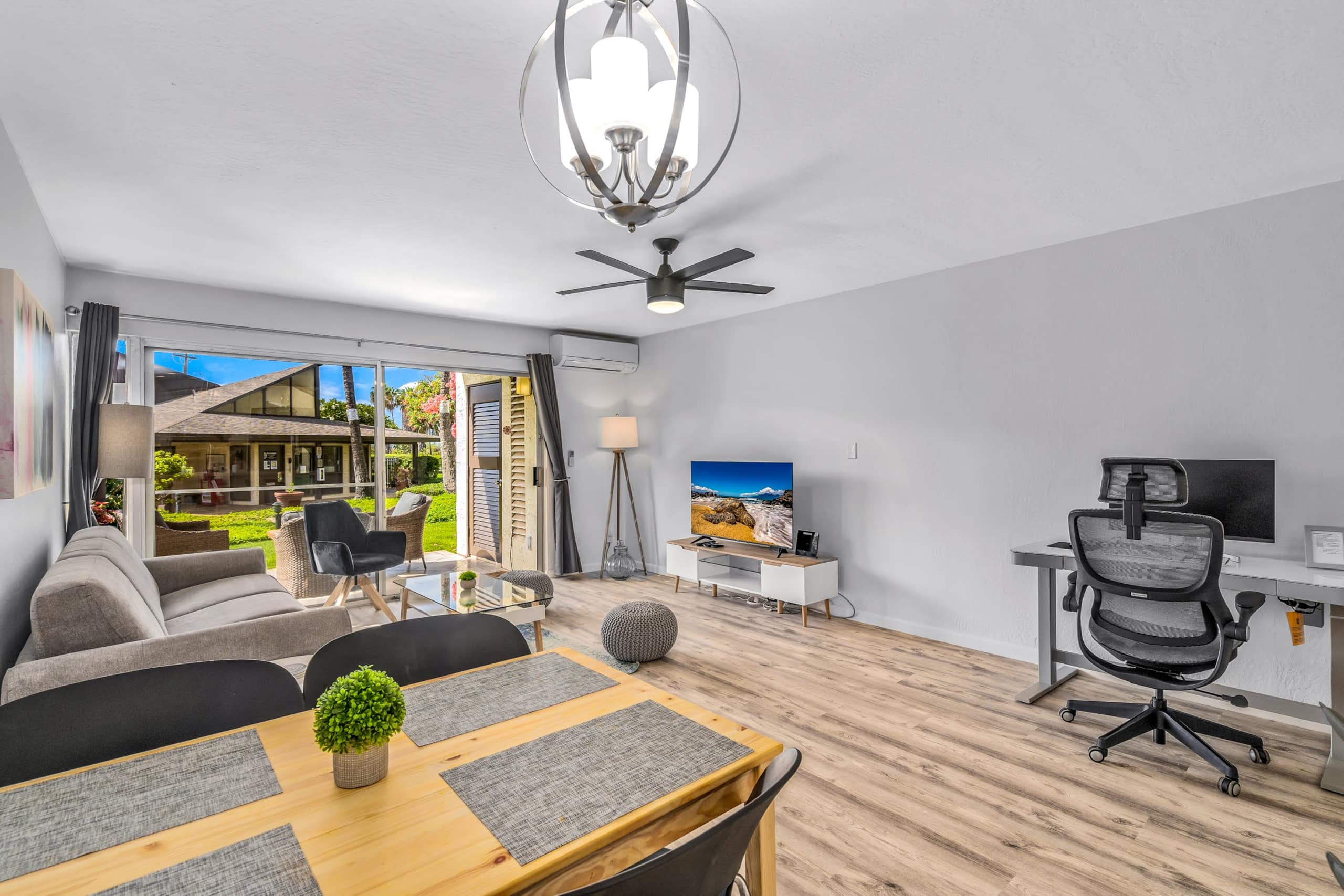Condo in Kihei · ★4.87 · 1 bedroom · 2 beds · 1 private bath - Image 5