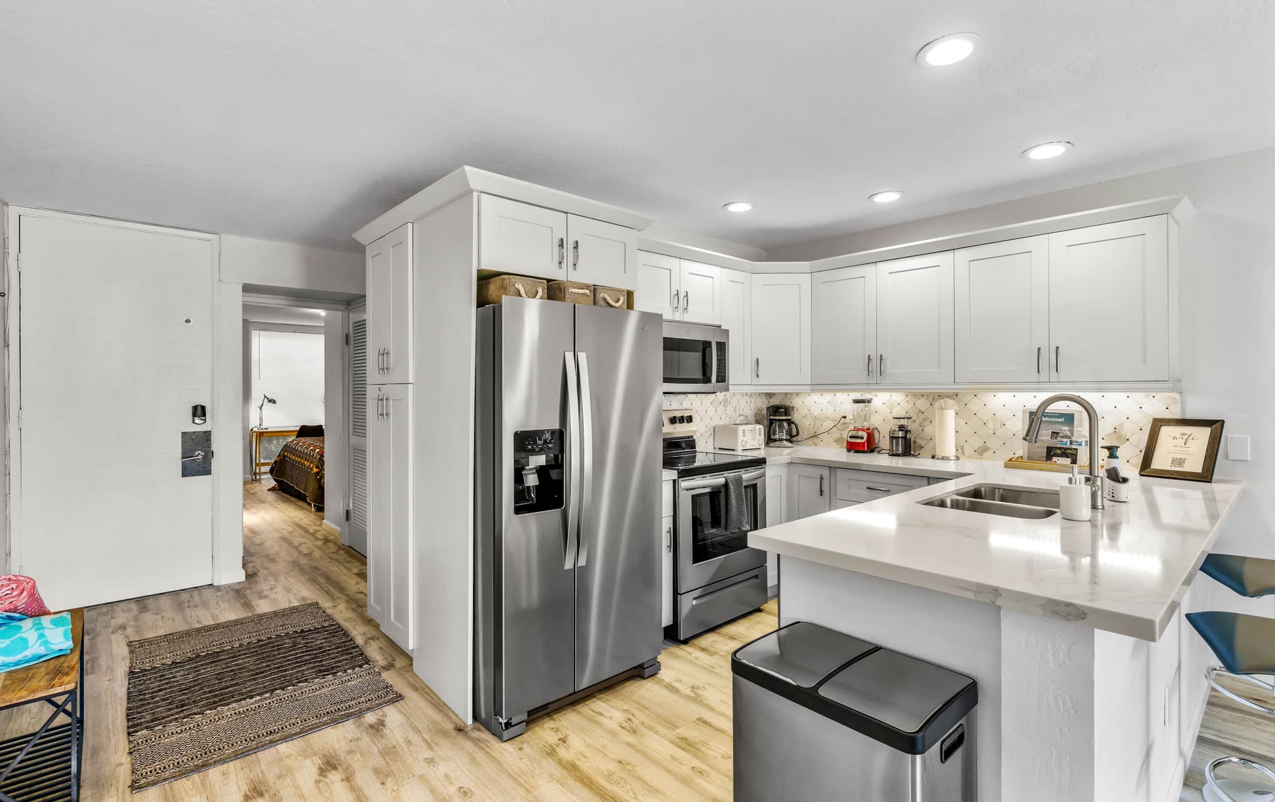 Condo in Kihei · ★4.87 · 1 bedroom · 2 beds · 1 private bath - Image 6