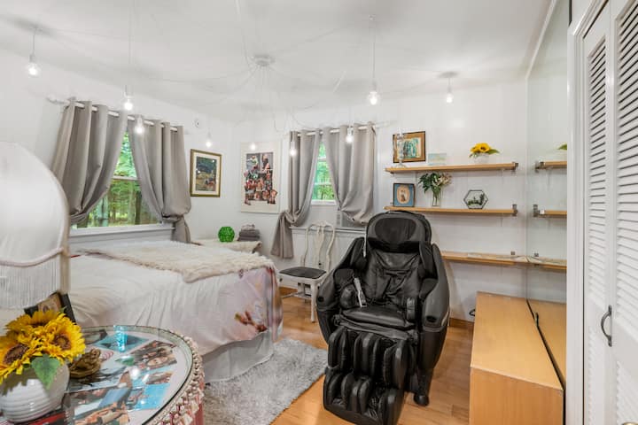 Bedroom2
