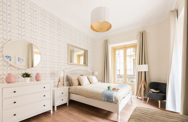 Apartment in Puerta del Sol – Madrid Center