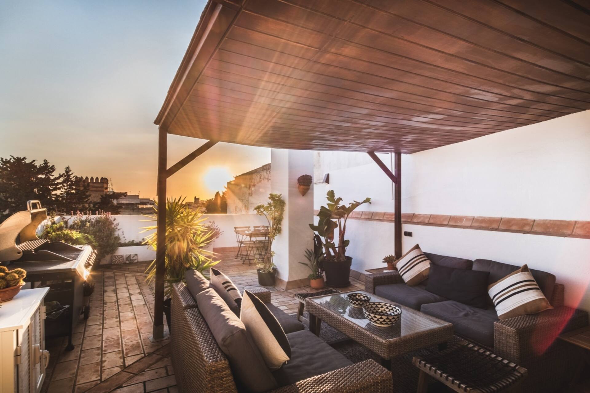 Lovely apartment with terrace in the heart of the city