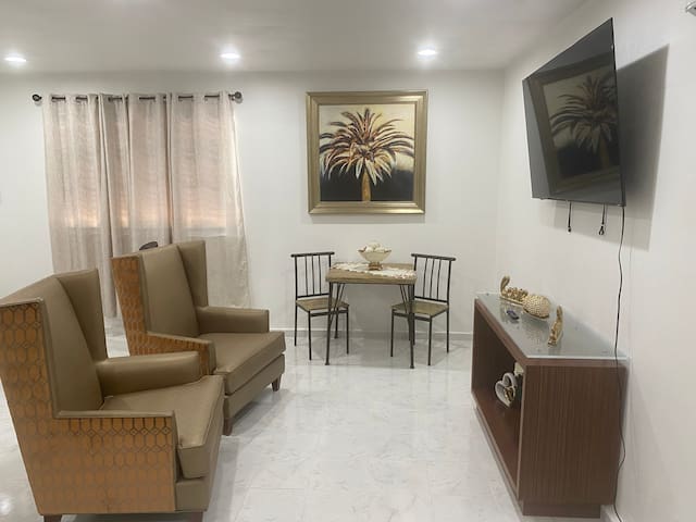 Y & L suite