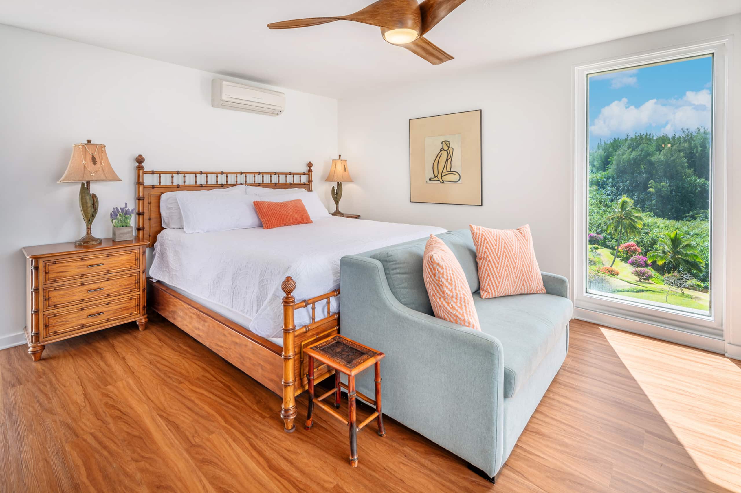 Spectacular views of Hanalei Bay sleeps 3 #9201 - Image 1