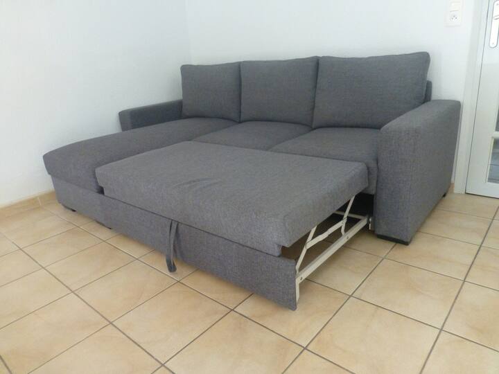 КАУЧОТ Е ПРОМЕНЕТ НА ДОПОЛНИТЕЛЕН КРЕВЕТ 140X190