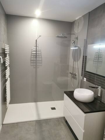 Magnifique villa avec piscine gallery image 4