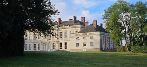 The west Wing of château de Craon
