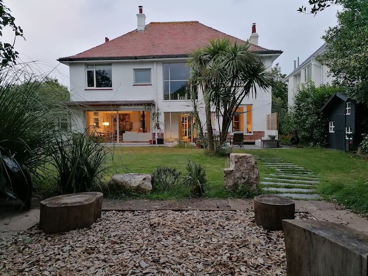 Large family seaside home with Scandi charm Houses for Rent in