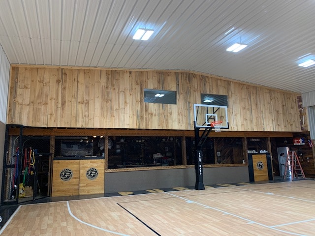 Foster Farm Sports Barn Stay N Play in West Lafayette, Indiana, United