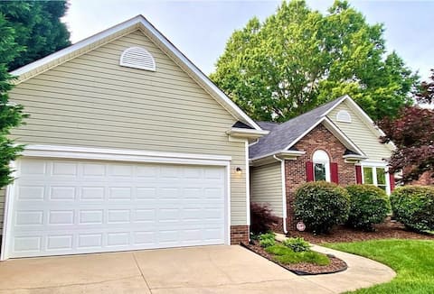 Charlotte/Harrisburg Homesteads-3Bed/2BA