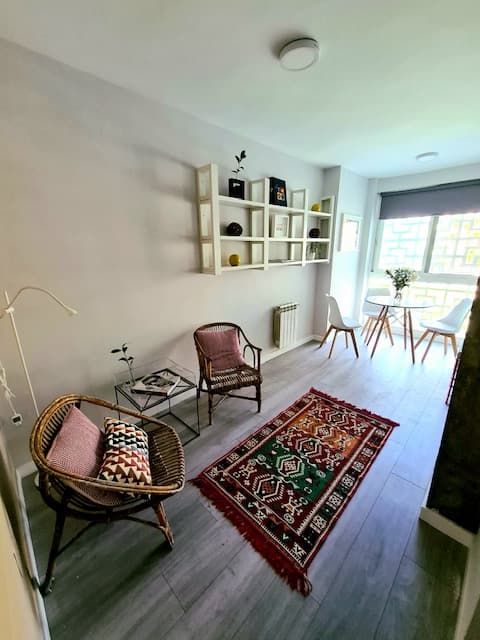 Airbnb con mejor rendimiento: Beautiful brand new studio-bedroom en Comunidad De Madrid
