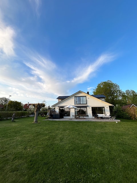 Villa by the sea in Österskär - Stockholm Archipelago