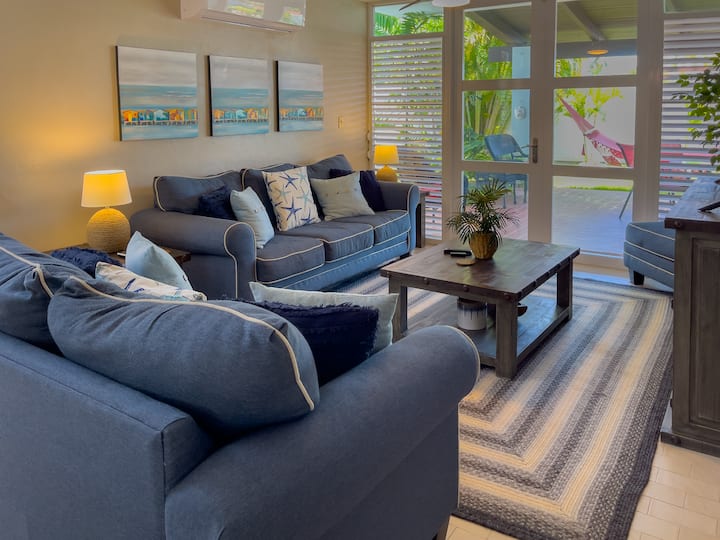 4BR Beach House+ golf cart+ Patio Bar+ Plunge Pool