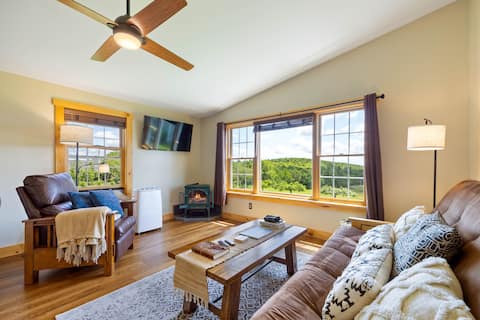 Winterport Evergreen Farm - Guest House