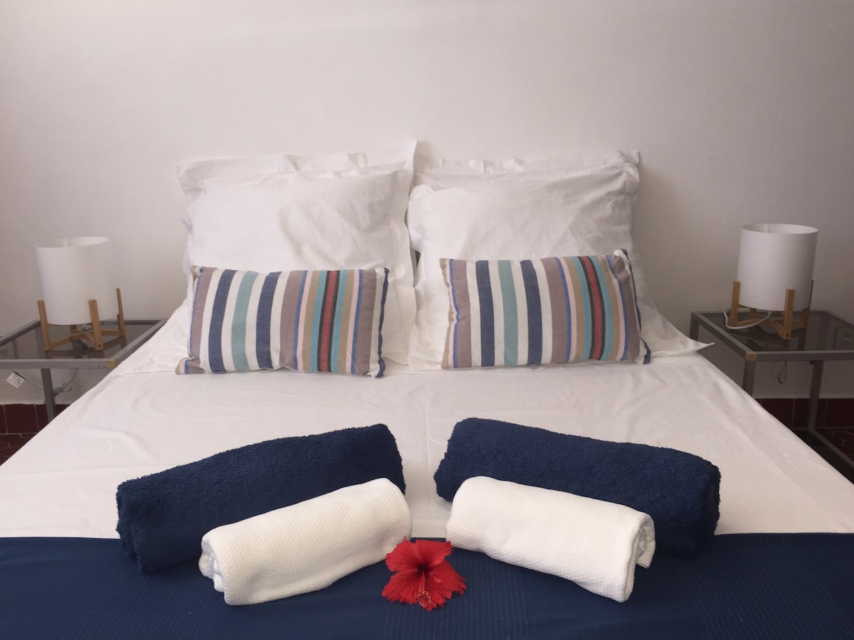 საძინებელი 1