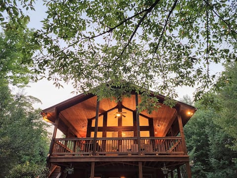 Creek, pool, hot tub, gym, trails, playground