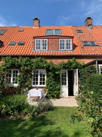 Beautiful townhouse in Copenhagen gallery image 2