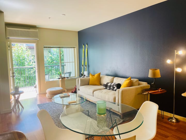 Tualatin Vacation Rentals & Homes Oregon, United States Airbnb