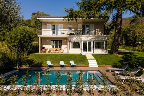 Villa dei Lauri - Lake View Villa with Pool