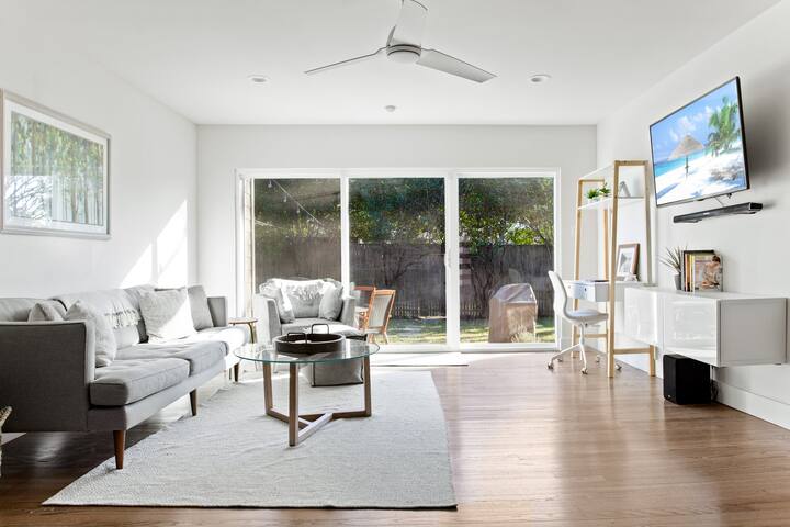 UpscaleArea-GreatYard-BrandNew-MidwayHollowStunner gallery image 5