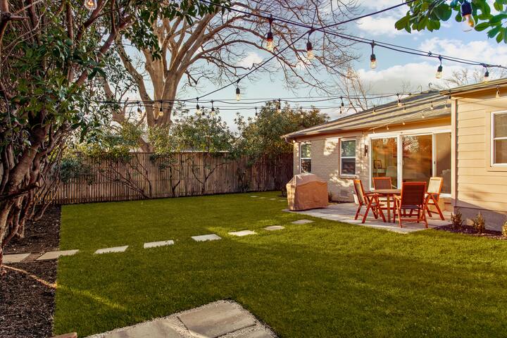 UpscaleArea-GreatYard-BrandNew-MidwayHollowStunner gallery image 2