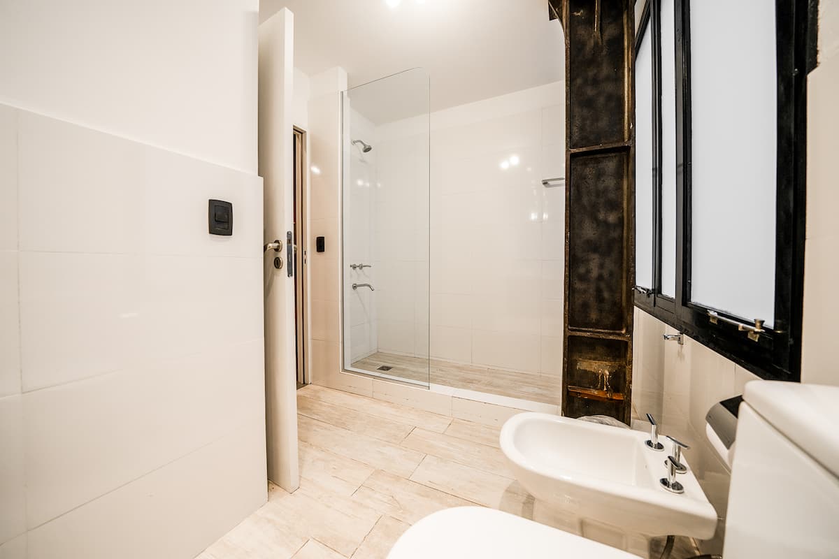 Loft 90 m² River & Skyline Views, fotografía 10 de 15