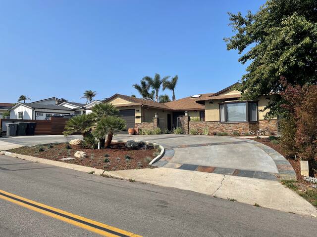 Casa Riviera gallery image 2