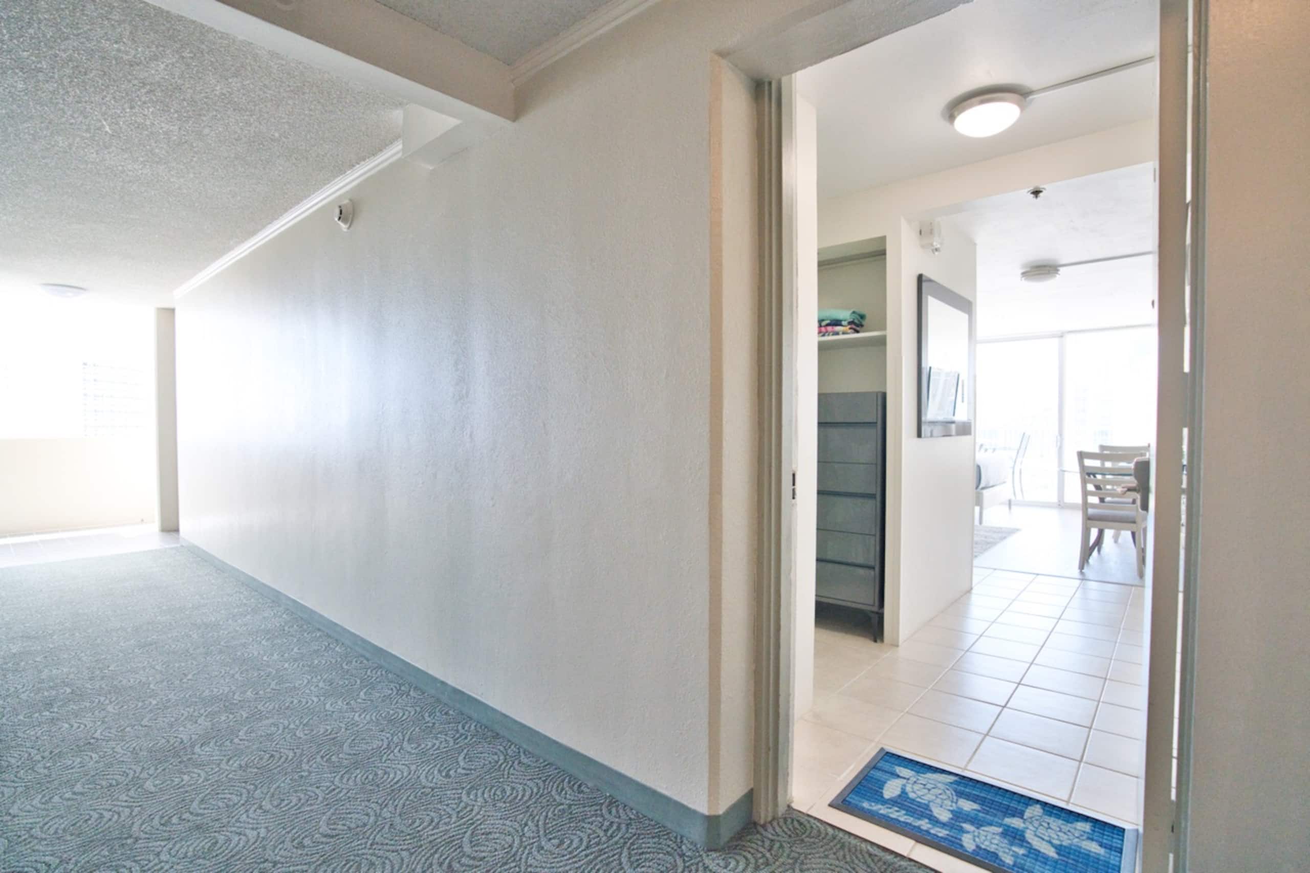 Comfy Studio in Heart of Waikiki with parking - Image 31