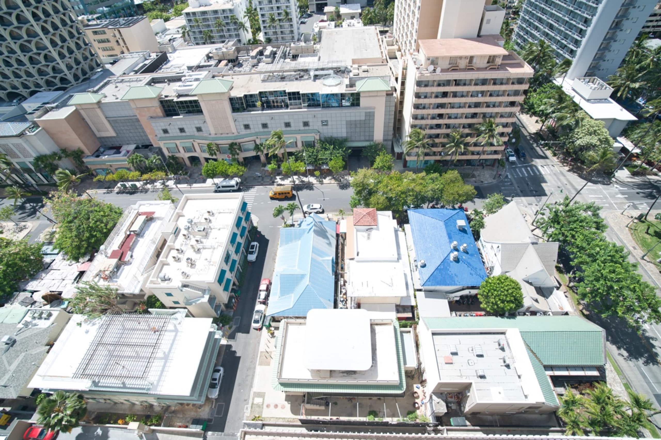 Comfy Studio in Heart of Waikiki with parking - Image 6
