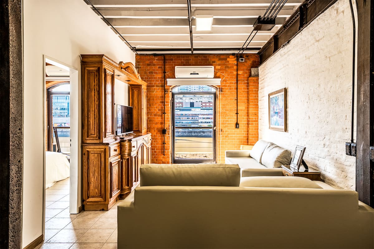 Loft 90 m² River & Skyline Views, fotografía 3 de 13