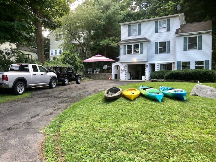 Raccoon Island Holiday Rentals & Homes Jefferson, NJ Airbnb