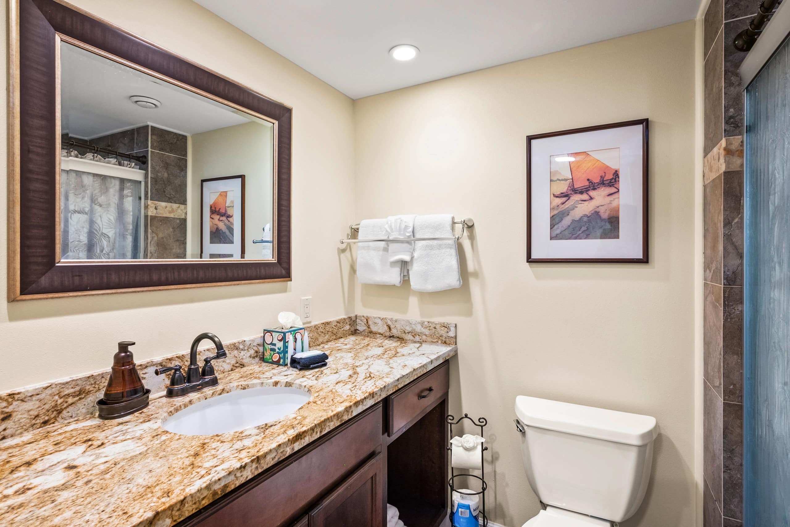 Condo in Lahaina · ★4.94 · 1 bedroom · 2 beds · 1 bath - Image 12