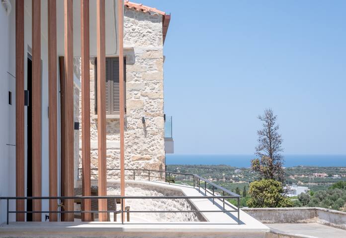 Dianthus Residence,Heated Pool & in-pool Whirlpool