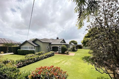 Beautiful La Demeure with Large Entertaining Deck