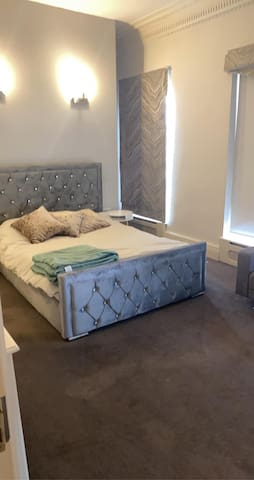 Lancaster Gate House gallery image 4