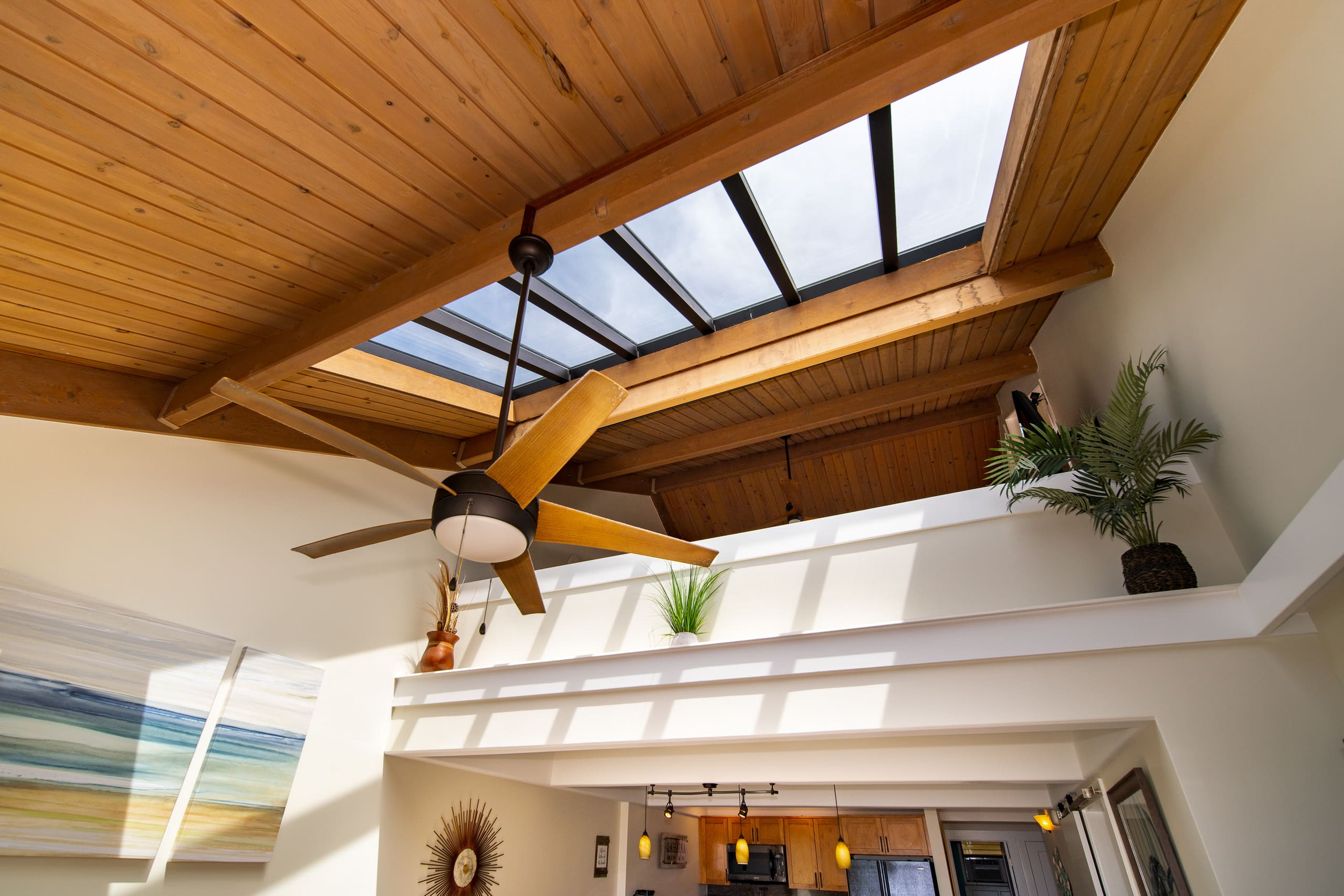 Condo in Lahaina · ★4.97 · 3 bedrooms · 5 beds · 2 private baths - Image 42