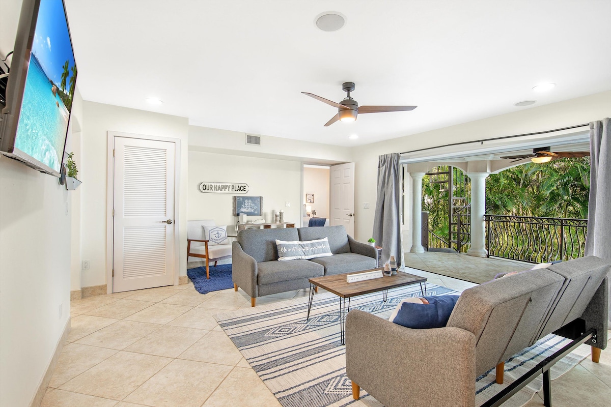 Dnevni boravak na drugom katu ima dva futona