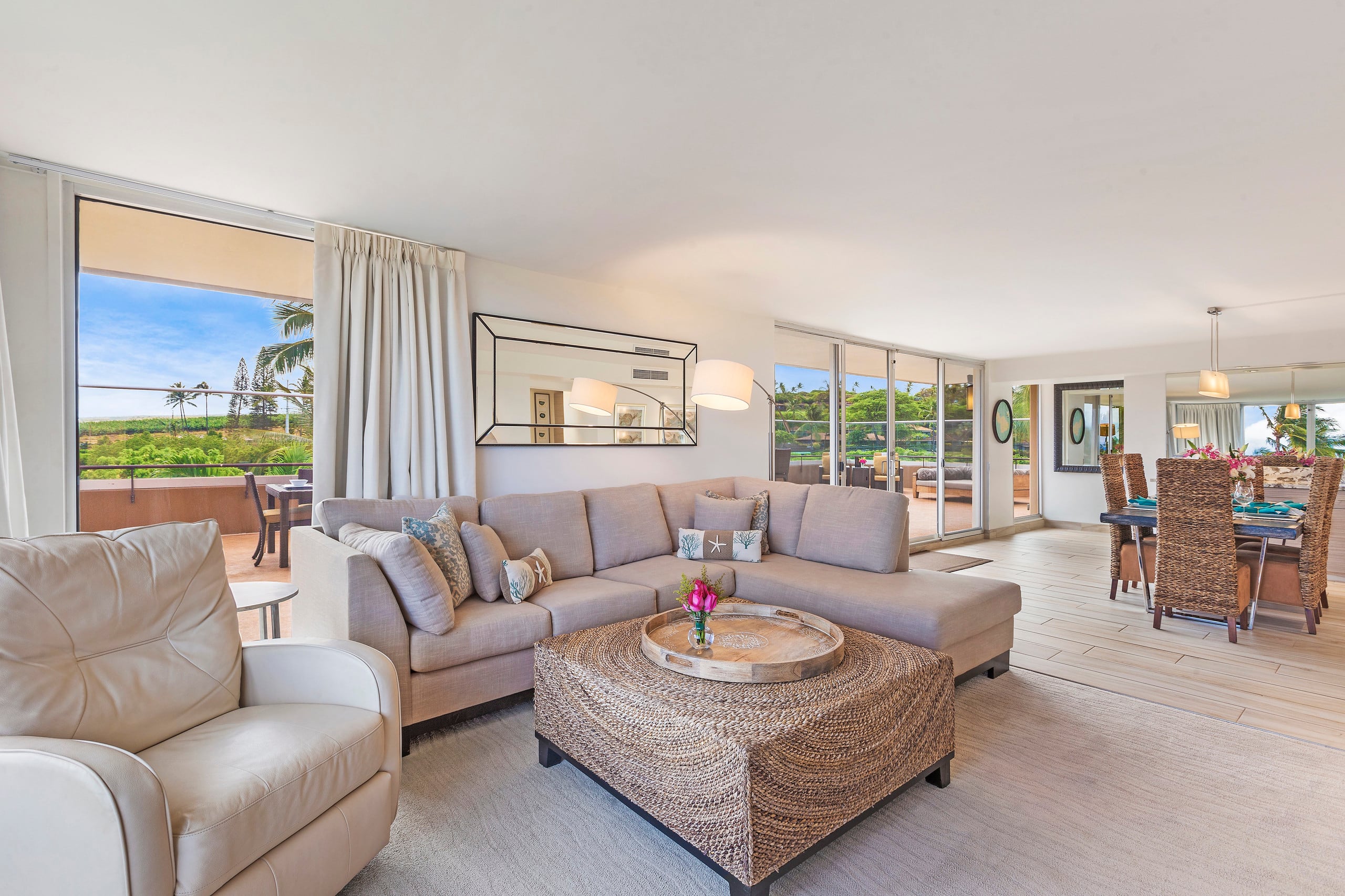 Condo in Lahaina · ★4.84 · 2 bedrooms · 4 beds · 2 baths - Image 7