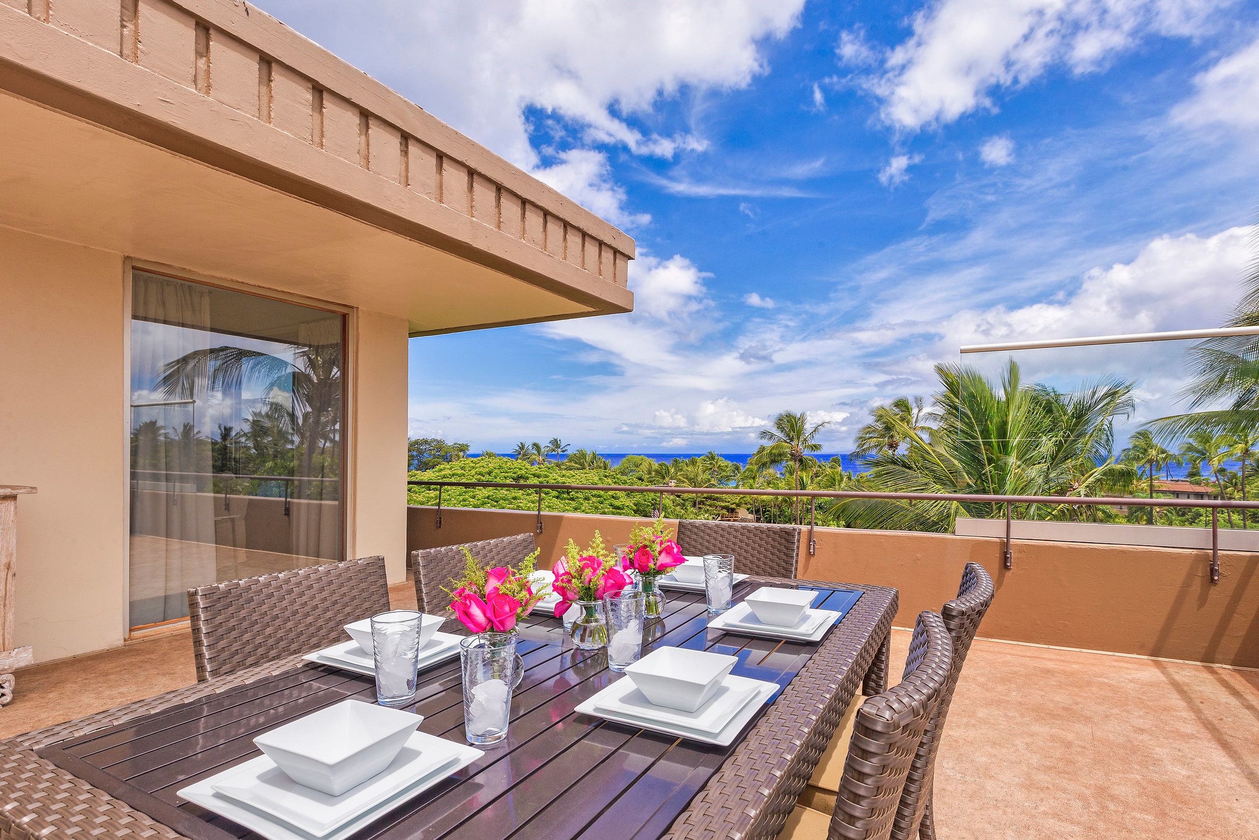 Condo in Lahaina · ★4.84 · 2 bedrooms · 4 beds · 2 baths - Image 13